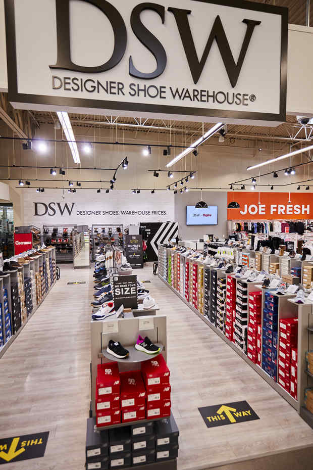 dsw discount in store