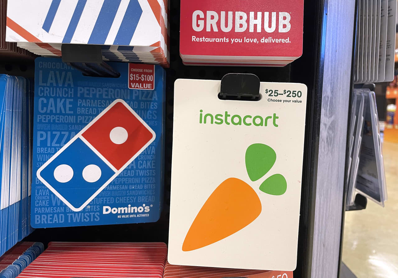 Instacart’s weak outlook for the end of the year drags the stock lower