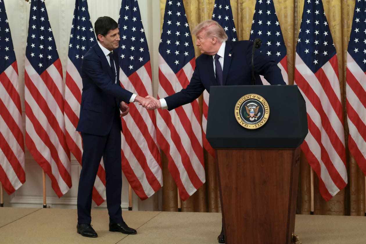 Trump tells Warsh ‘to be totally independent’ as Fed chair. ‘Don’t look at me,’ president says.