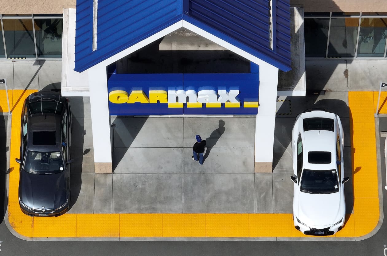 CarMax sees surprise drop in used-car sales even at lower prices, and ...
