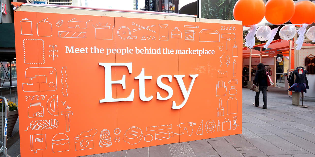 Etsy stock falls 14% after company’s buyer base doesn’t grow as expected