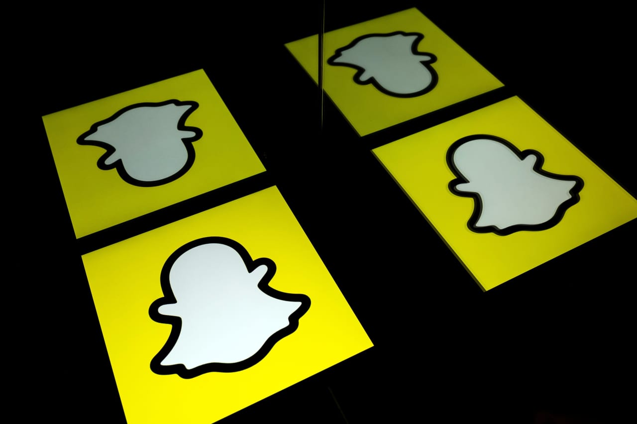 Snap to slash 10% of staff as tech layoffs continue