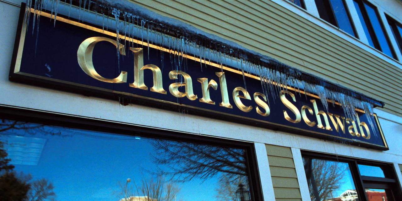 az-news-ai.blogspot.com - Charles Schwab to lay off 1,000 workers following TD Ameritrade merger - MarketWatch