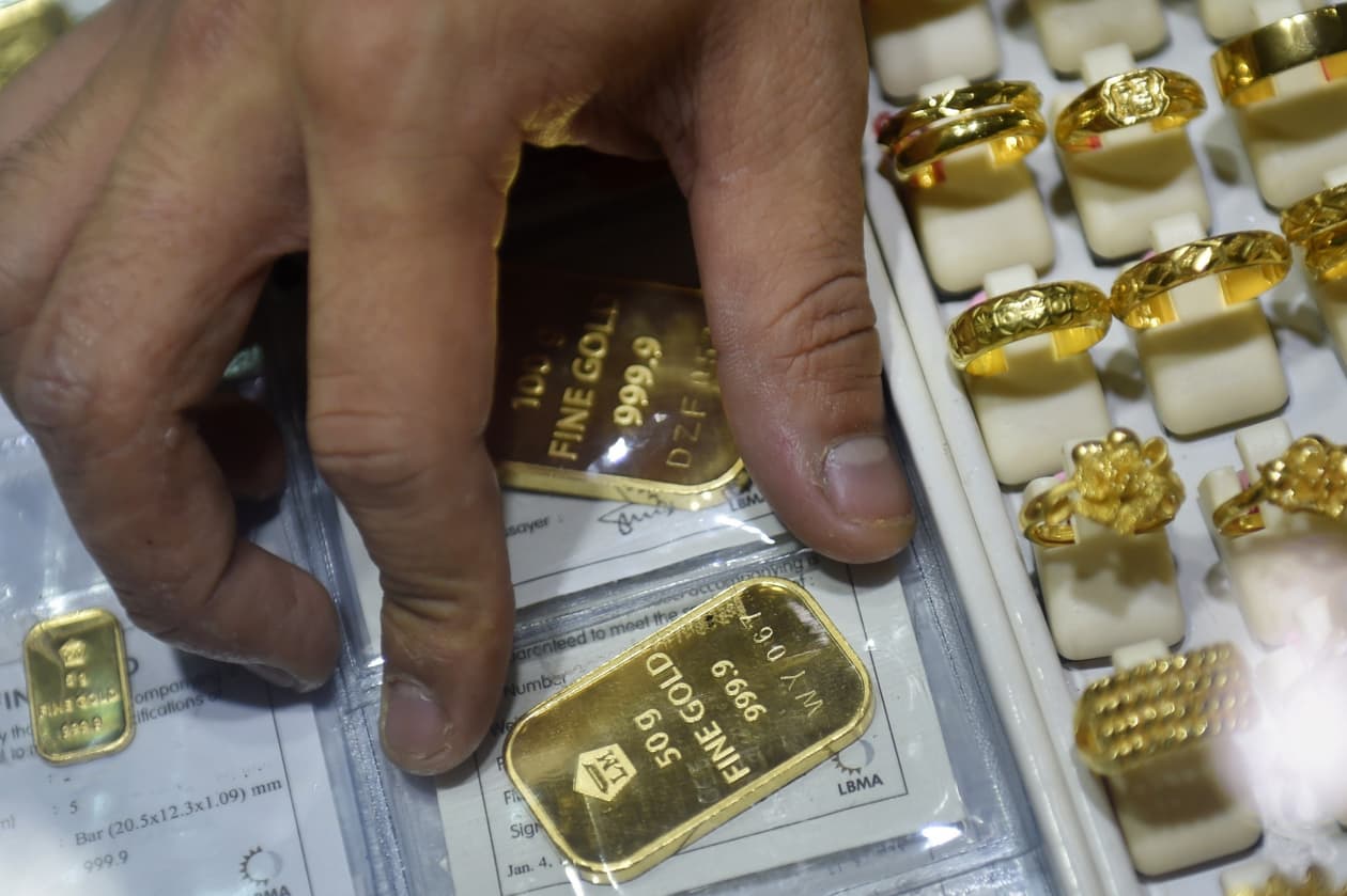 What Israel-Hamas war means for gold as investors seek safety - MarketWatch