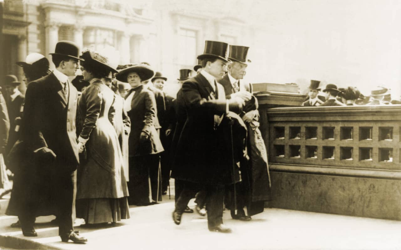 Elon Musk’s wealth just crossed $400 billion — now he can say he’s Rockefeller rich