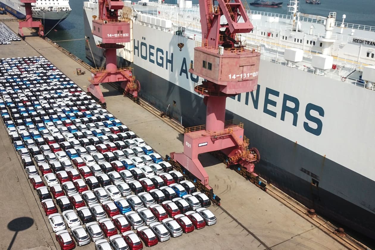 Экспорт увеличился. China’s Exports and Imports.