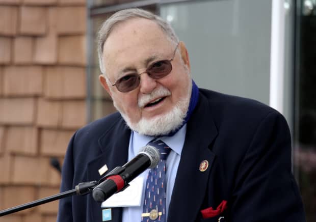 Alaska S 25 Term Congressman Don Young Tests Positive For Coronavirus Marketwatch