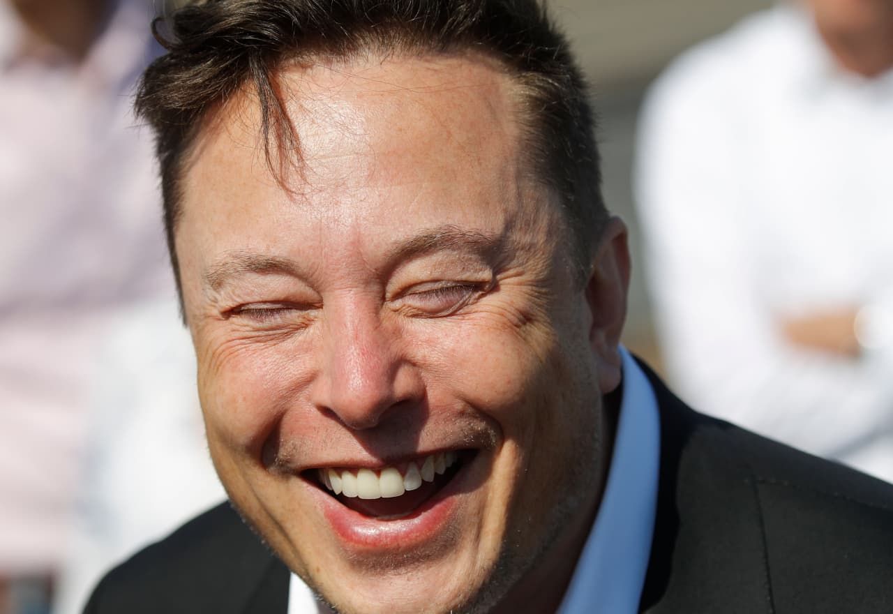 Elon Musk is now the richest person in the world, passing Jeff Bezos