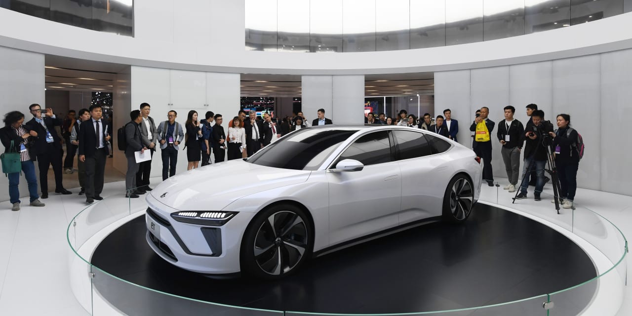 az-news-ai.blogspot.com - Nio joins Tesla and other rivals in rush to offer more shares in electric-vehicle companies - MarketWatch