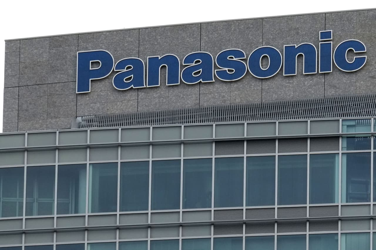 Panasonic Sells Its Stake In Tesla For Nearly 4 Billion Report Marketwatch