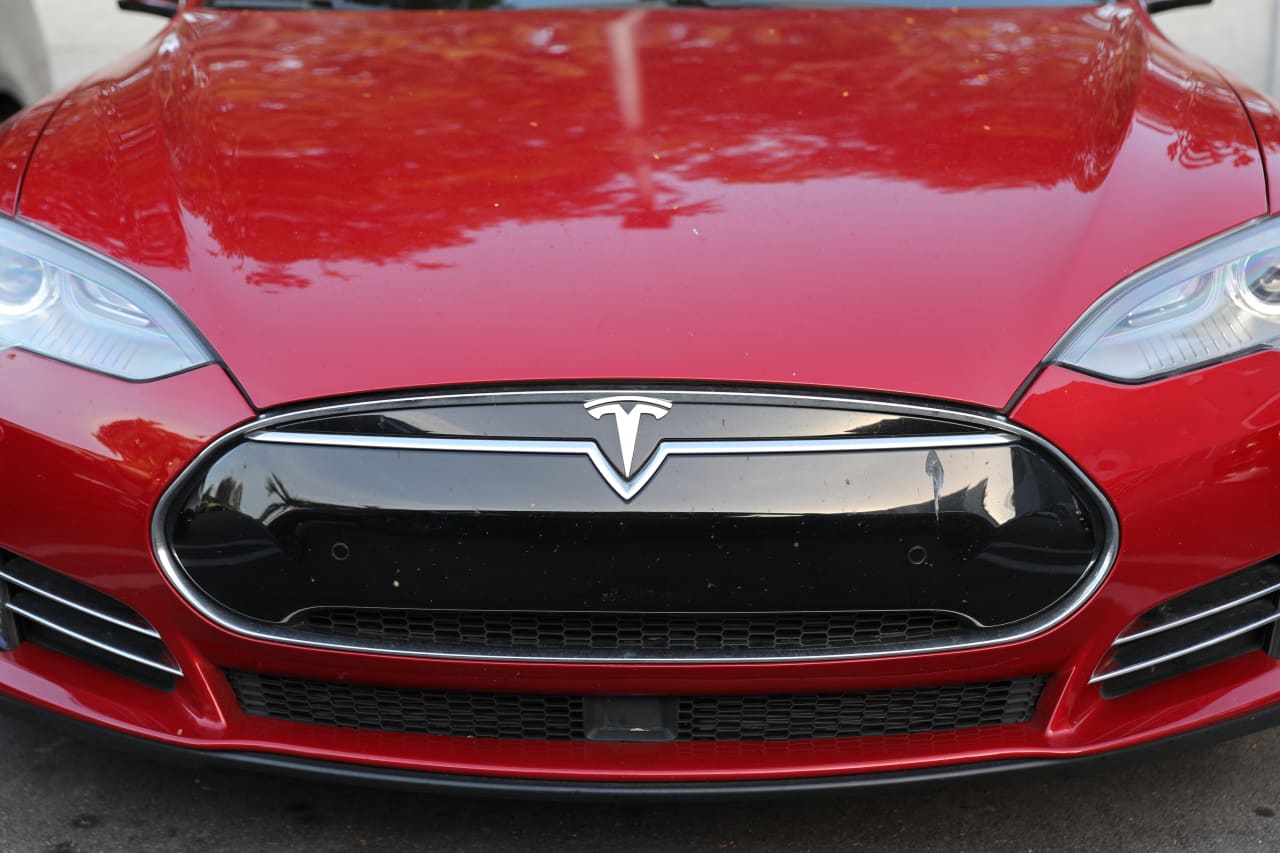 tesla floating center caps