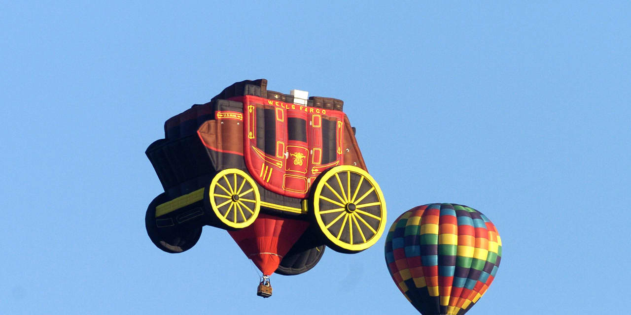 az-news-ai.blogspot.com - Wells Fargo gets a double upgrade as Raymond James analyst sees positive catalysts 