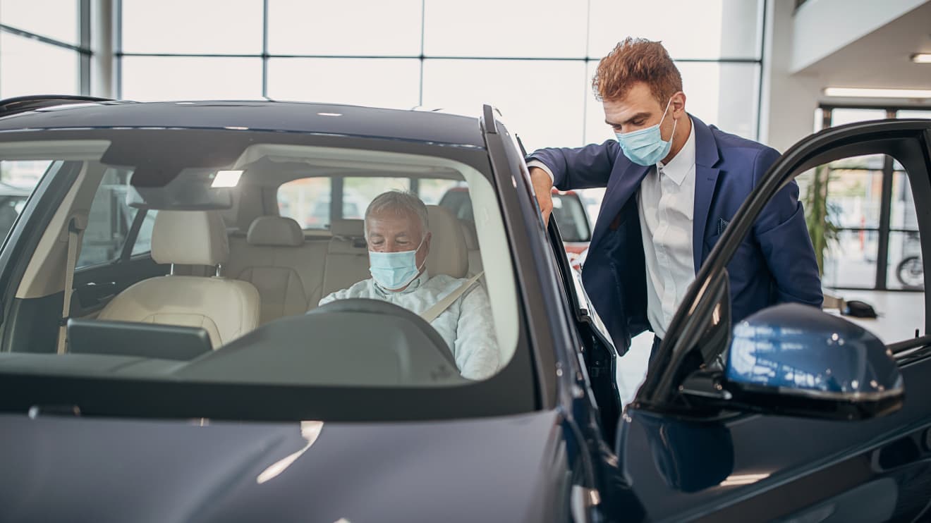 Shopping for a new car on Black Friday? Beware of this clever car