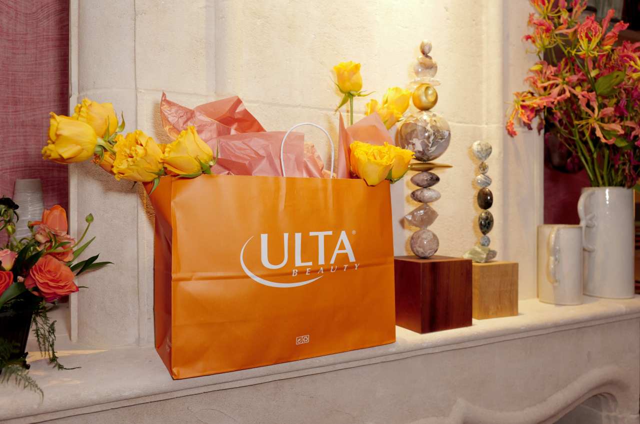 Ulta Beauty is warning about consumer ’uncertainty.’ It still nudged its forecast higher.