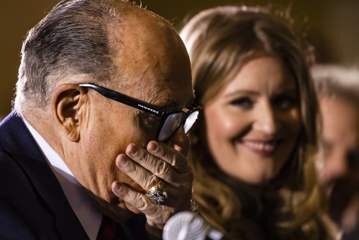 Jenna Ellis reportedly joining fellow Trump lawyers Chesebro and Powell ...