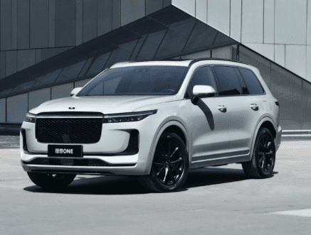 Ли сян машина. Li Xiang one Hybrid SUV 2020. Li one 2021. Li one электромобиль 2021. Li one SUV 2021.