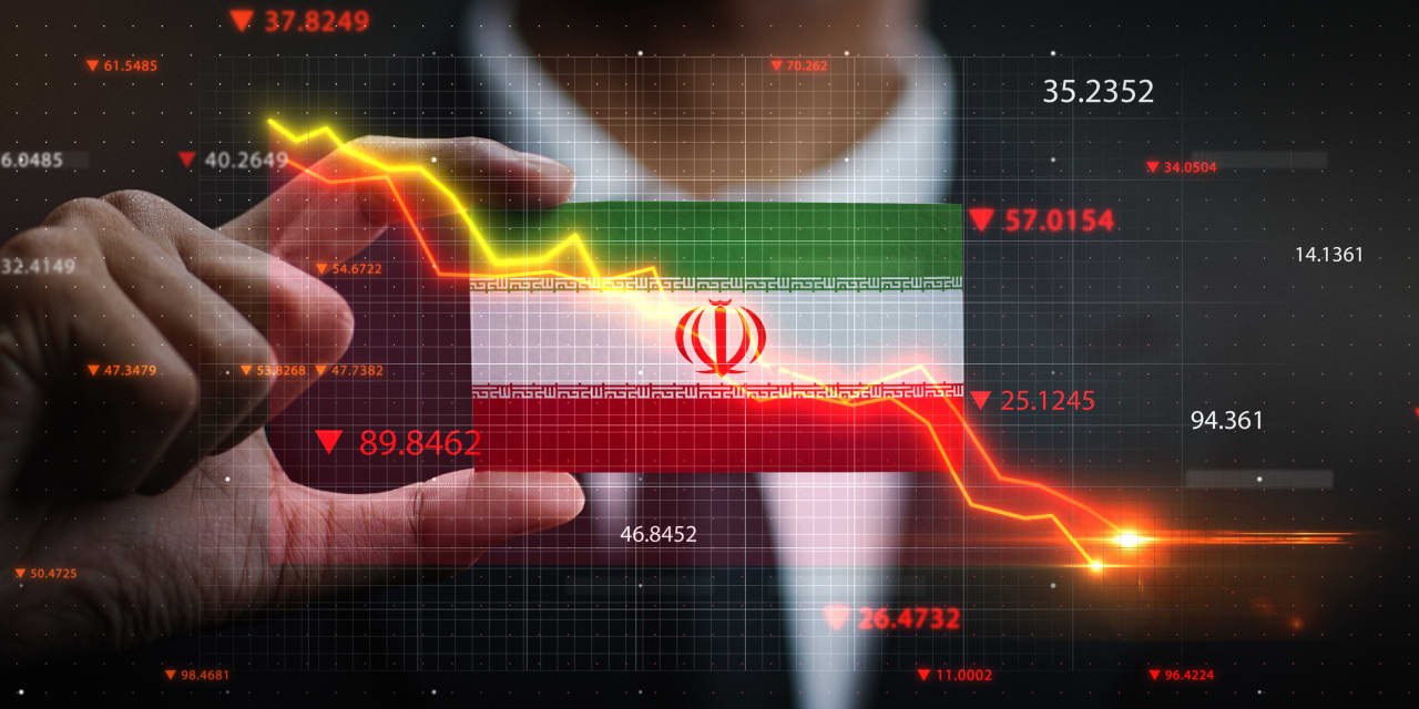 Oil prices fall, stock futures climb on reports U.S. has proposed a cease-fire to Iran
