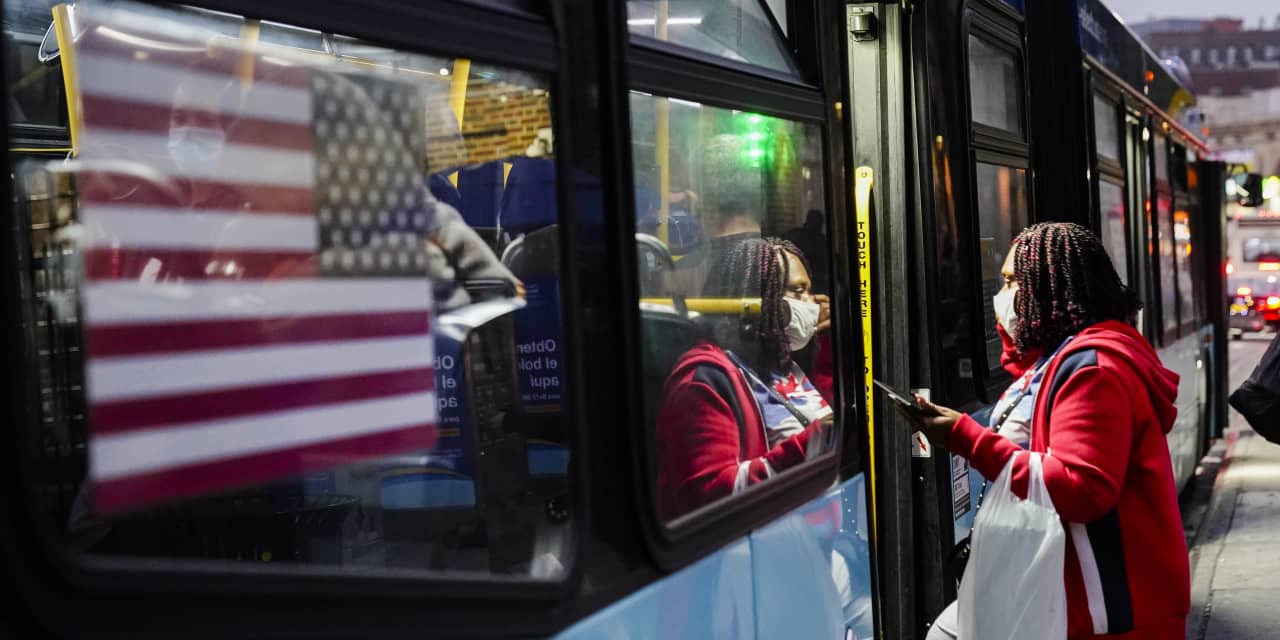 As the pandemic rages across the country, commuters who don't have the option to work from home weigh safety and affordability - Vimarsana News