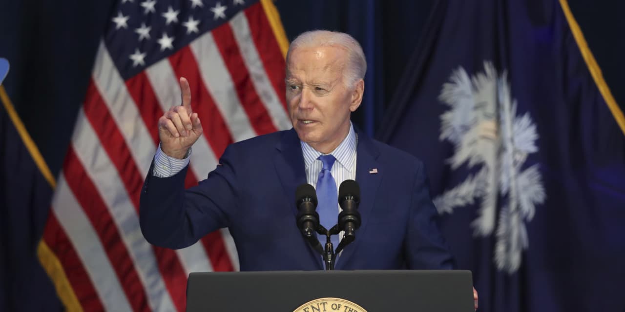 Biden offers assurances he would shut border 'right now' if Congress allows - Vimarsana News