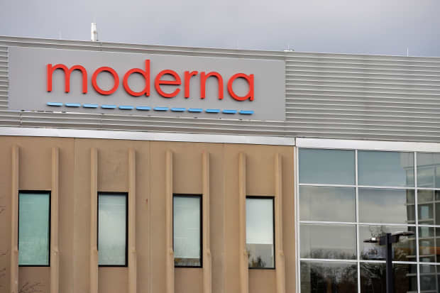 Moderna Nears Its First Ever Fda Authorization For Its Covid 19 Vaccine Marketwatch