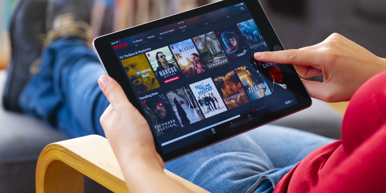 Comment: Netflix removes one long-term cloud for investors