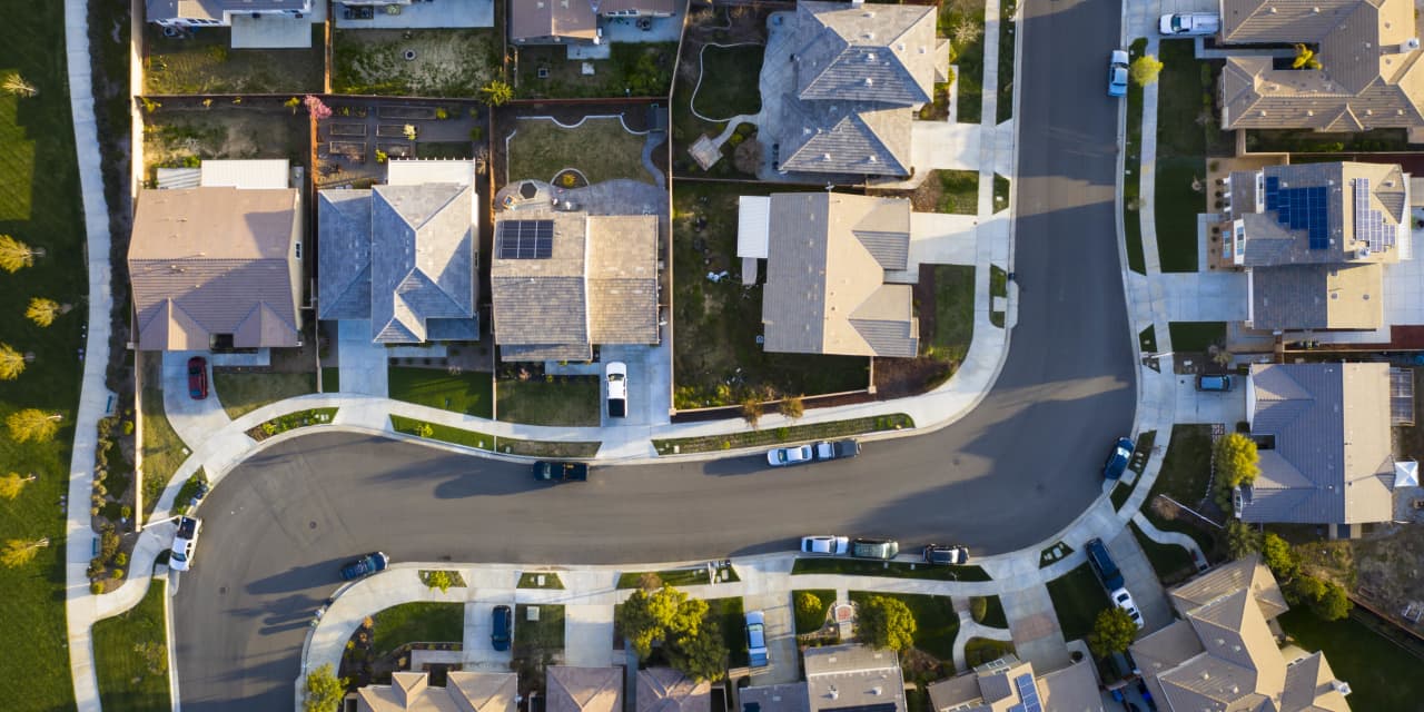 Mortgage rates rise more as COVID-19 vaccines and stimulus are launched