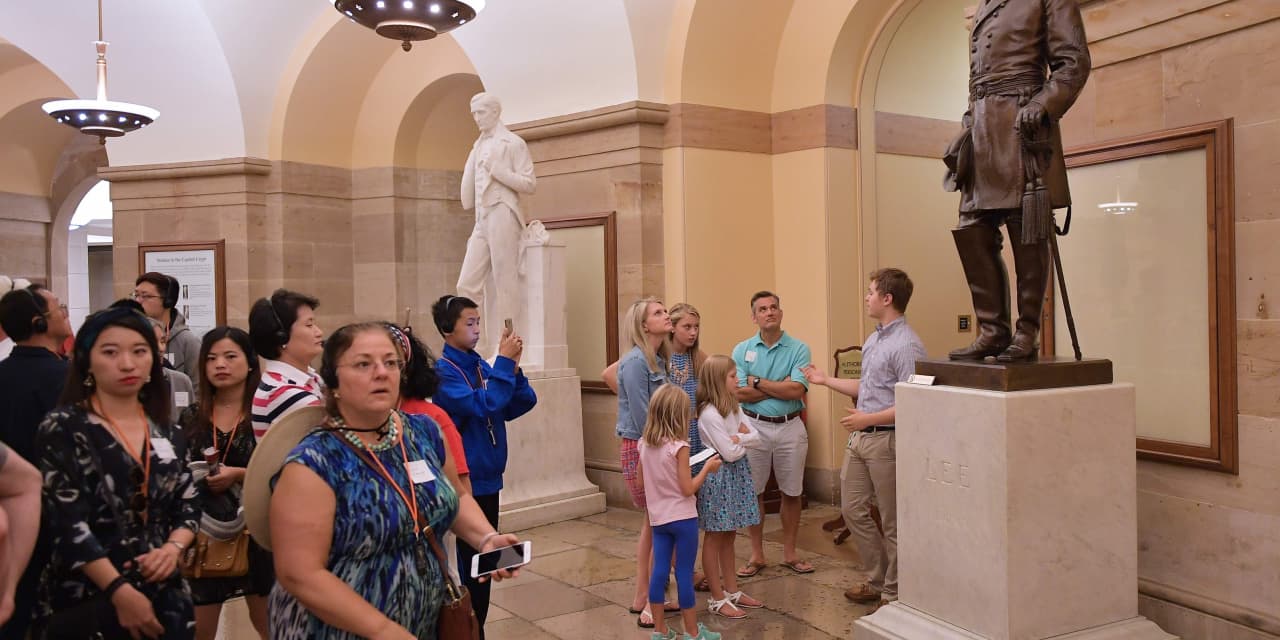 Robert E. Lee statue removed from U.S. Capitol MarketWatch