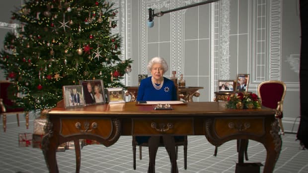 Deepfake Queen Elizabeth Ii Will Deliver Alternative Christmas Message Warning About Fake News Marketwatch