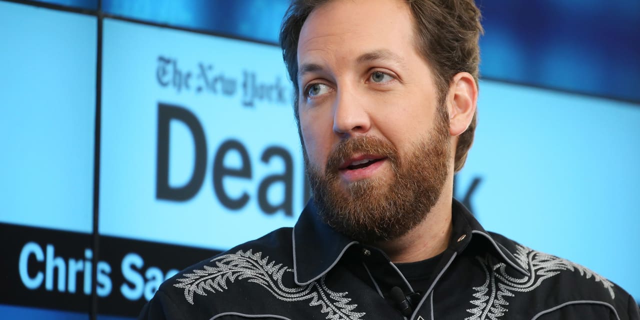 Chris Sacca mocks “Robinhood bros”, which rejects his investment advice: “Stonks never go down!”