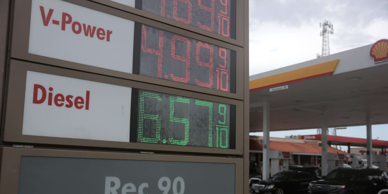 Top Senate Republican floats a diesel export ban as prices soar ...
