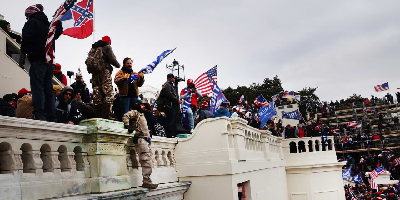 GitHub admits error in firing a Jewish official who warned colleagues to “stay protected” from the Nazis amid Capitol riots