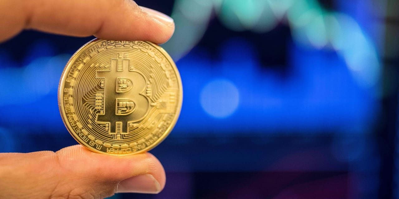 The price of Bitcoin goes up to $ 40,000, doubling in just around 3 weeks