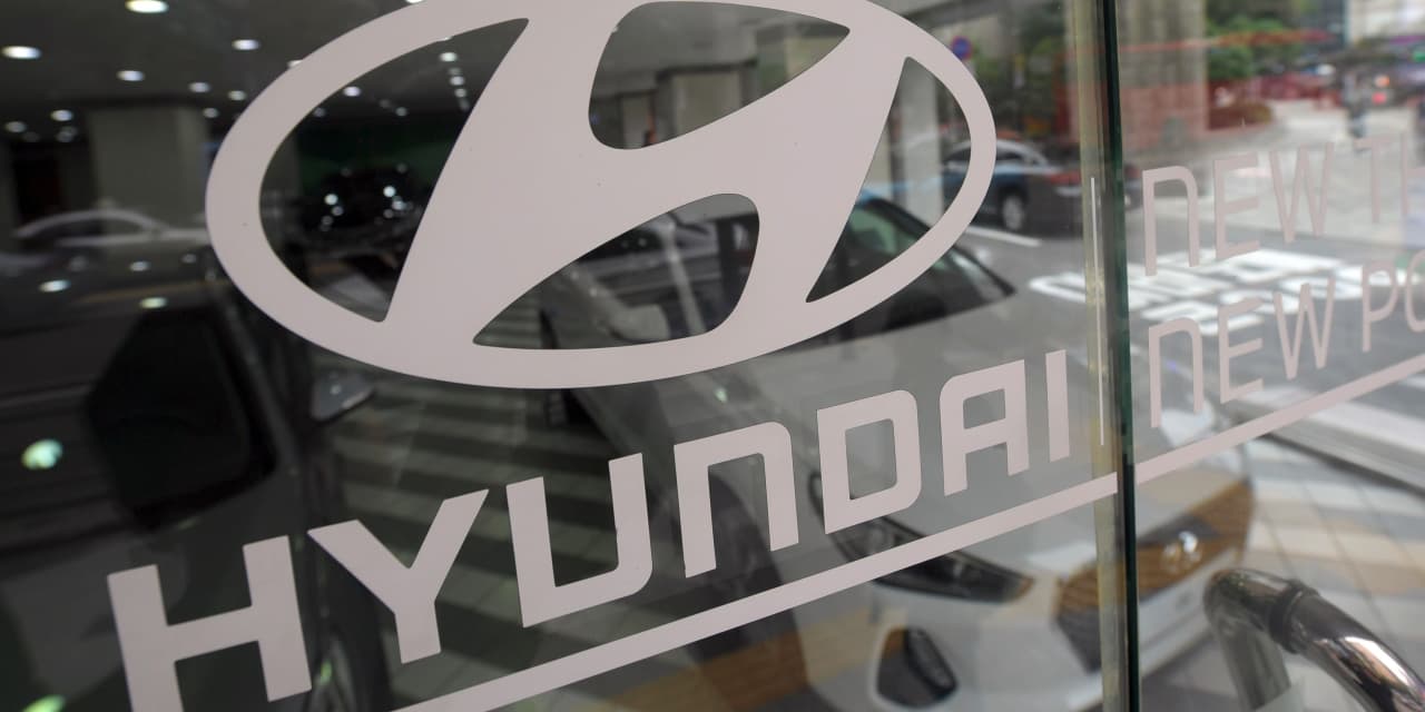 Hyundai now says it is not in talks with Apple to develop a self-driving electric car