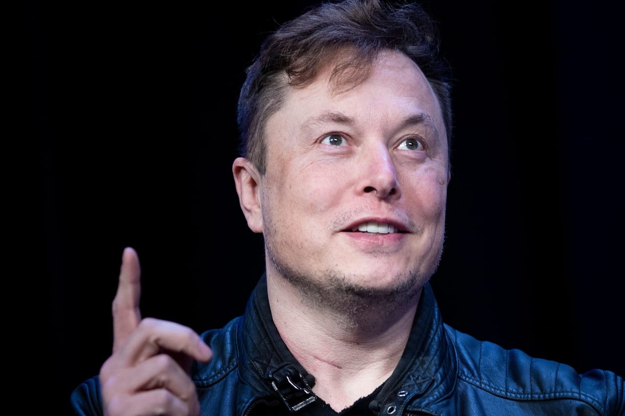 Dogecoin Goes Up Over 40 After Elon Musk Mark Cuban Tweet About It Marketwatch