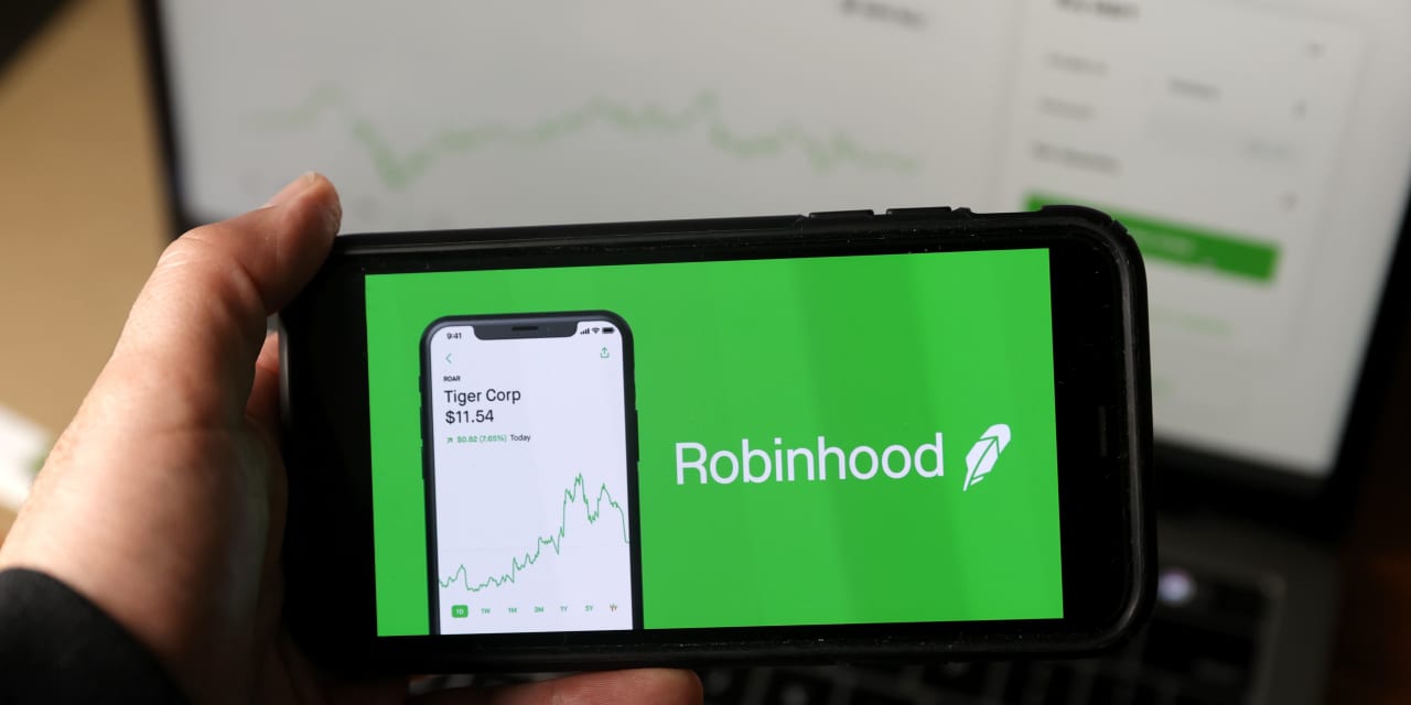 Robinhood narrows the restricted list to 8 stocks, but users can only buy part of GameStop