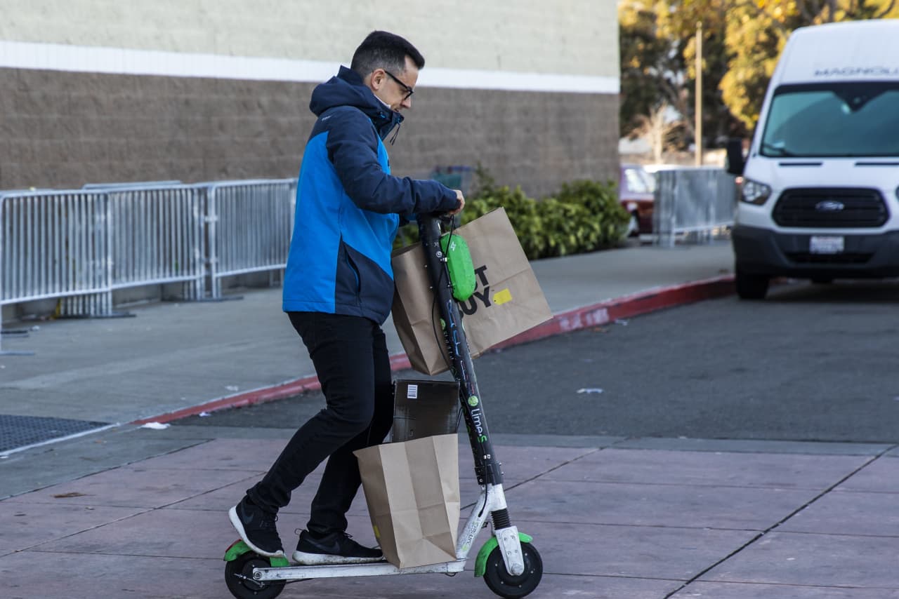 Uber-backed Lime plans IPO as debt concerns mount for the e-scooter maker