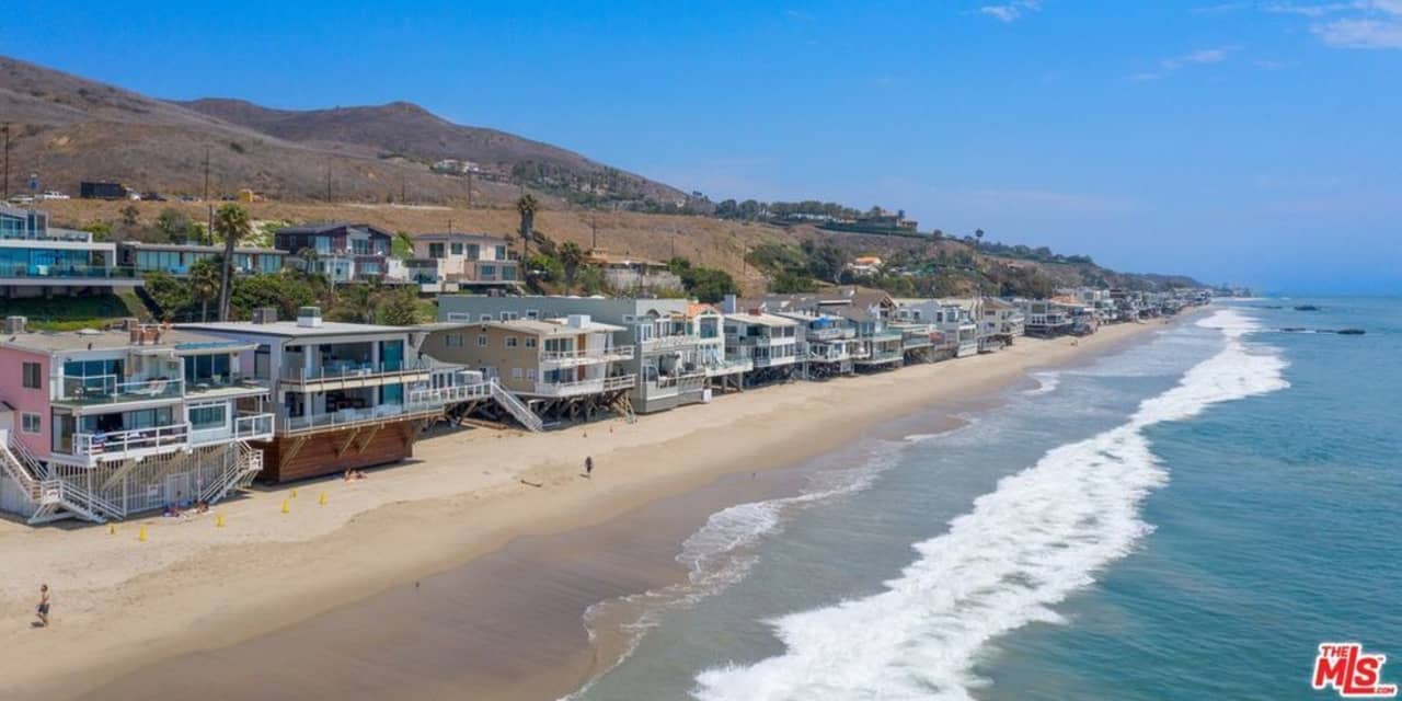 See Inside Matthew Perrys 131 Million Malibu Beach House