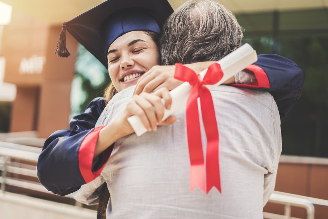 How parents and grandparents can manage the expense of multiple college tuitions
