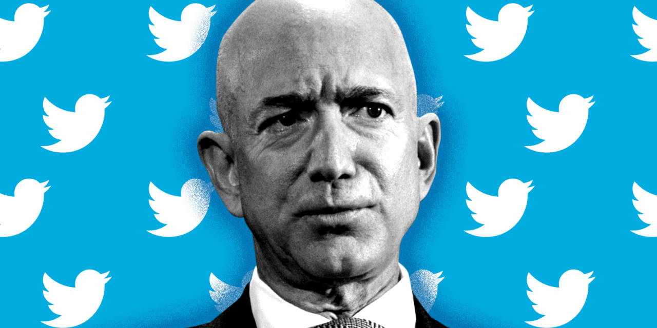 Leaving Jeff Bezos as Amazon CEO makes for a fun mainstay on Twitter