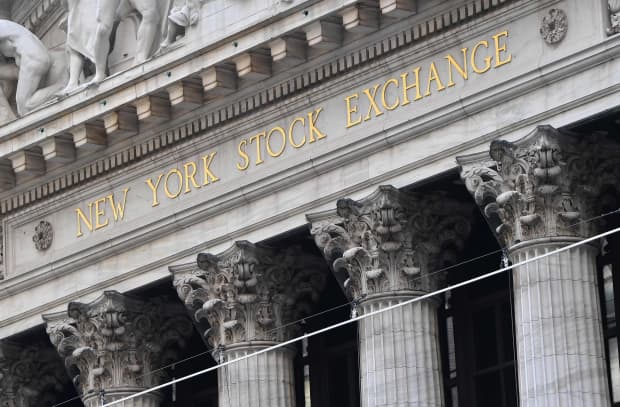 dow s p 500 book 3rd day of gains as