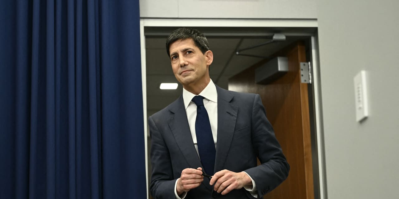 Warsh launches his push to change how the Fed operates