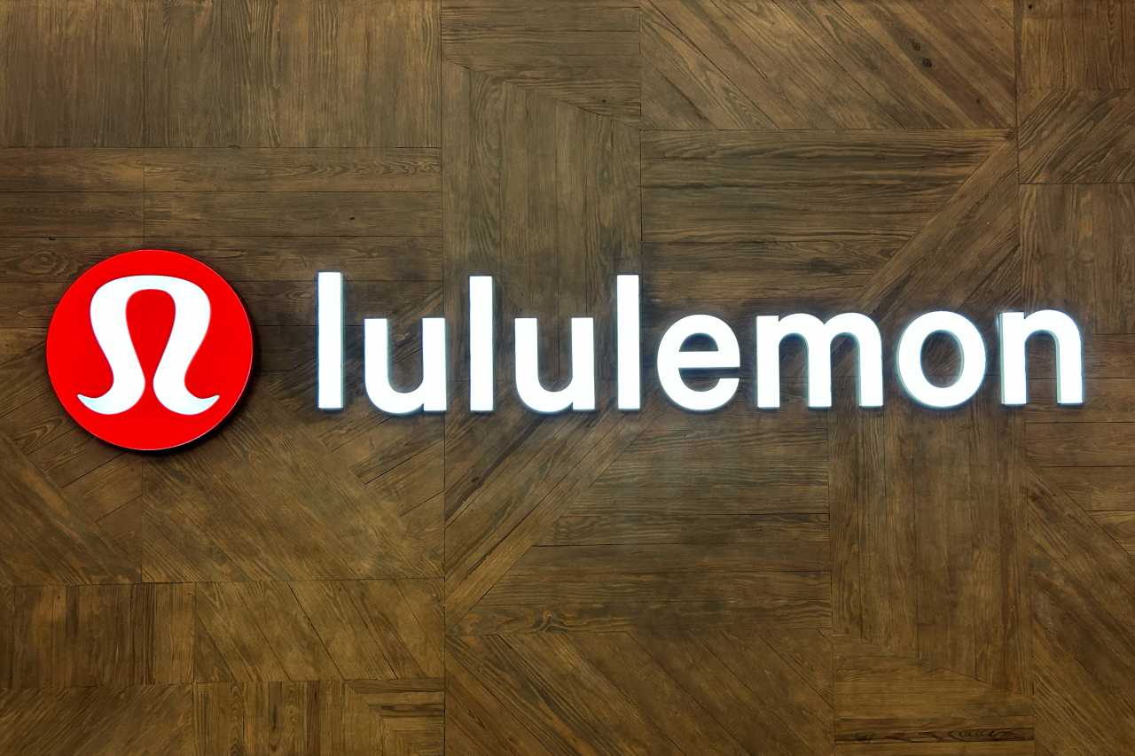 As Lululemon’s stock tumbles, one analyst says ‘sell shares now.’ Others aren’t so sure.