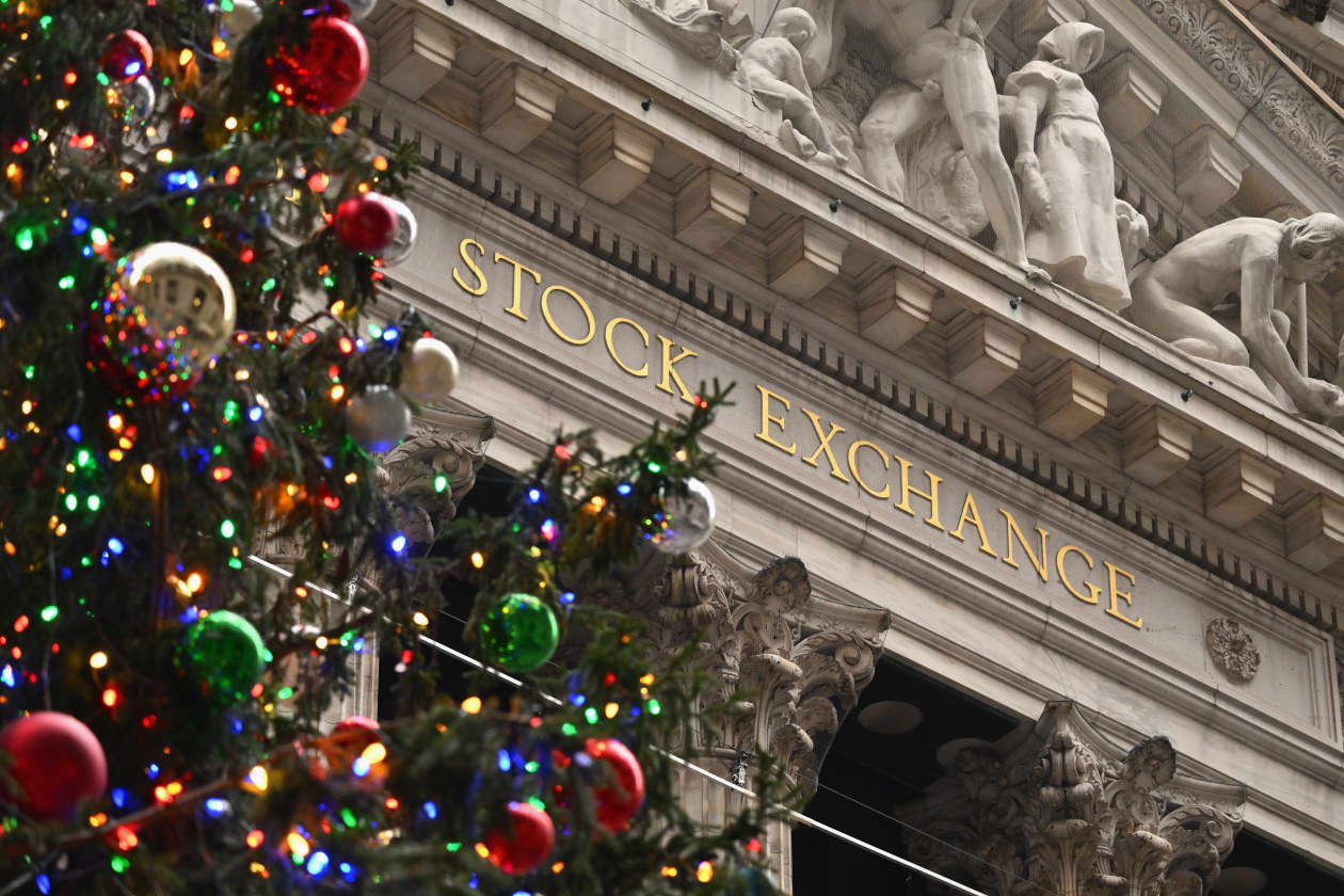Record inflows into U.S. stocks to drive ‘Santa rally’ in last days of