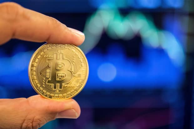 What's Happening To Bitcoin Today - Why Bitcoin Is Going Down Up In 2021 What Determines Its Price / Interestingly enough though, on its most fundamental layer, the bitcoin protocol reduces the human element to an unprecedented extent and gives technology and incentives more weight.