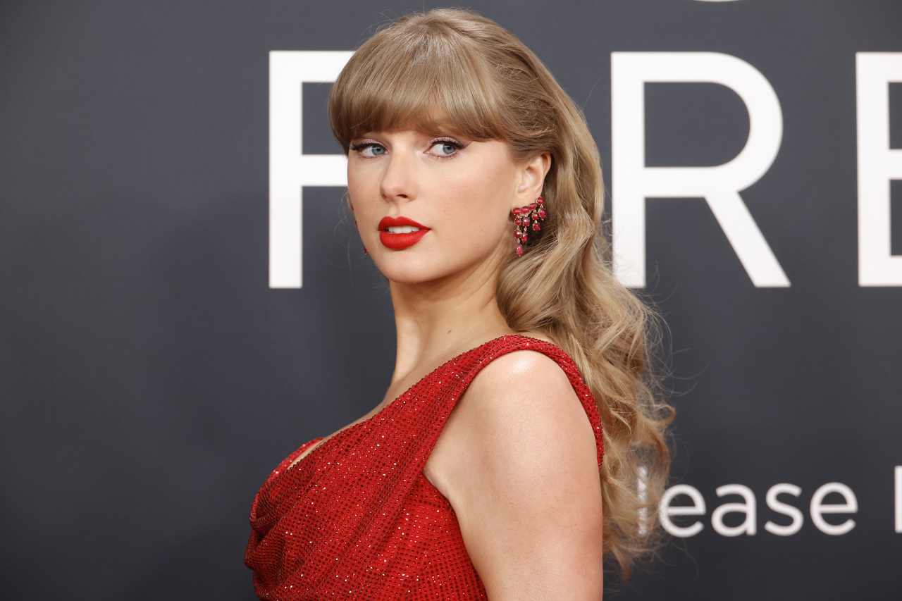 Taylor Swift’s former Cape Cod home hits the market for $14.5 million