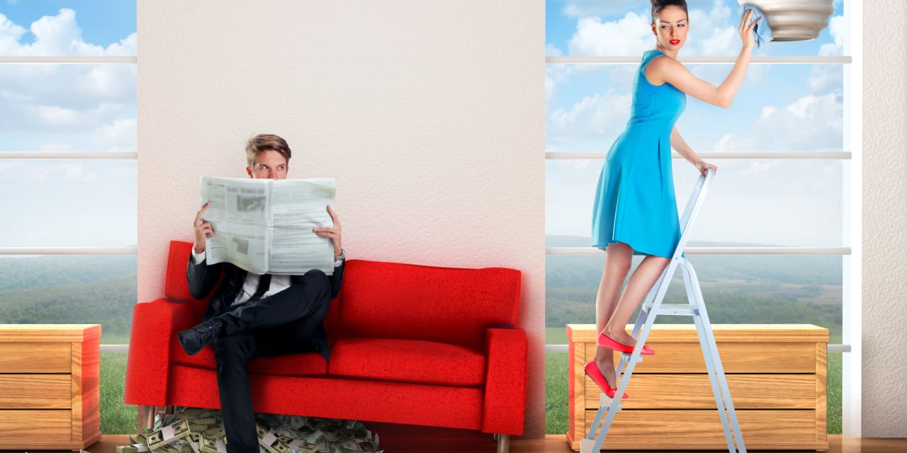 What happens if a husband leaves his IRA to someone other than his wife? - Vimarsana News