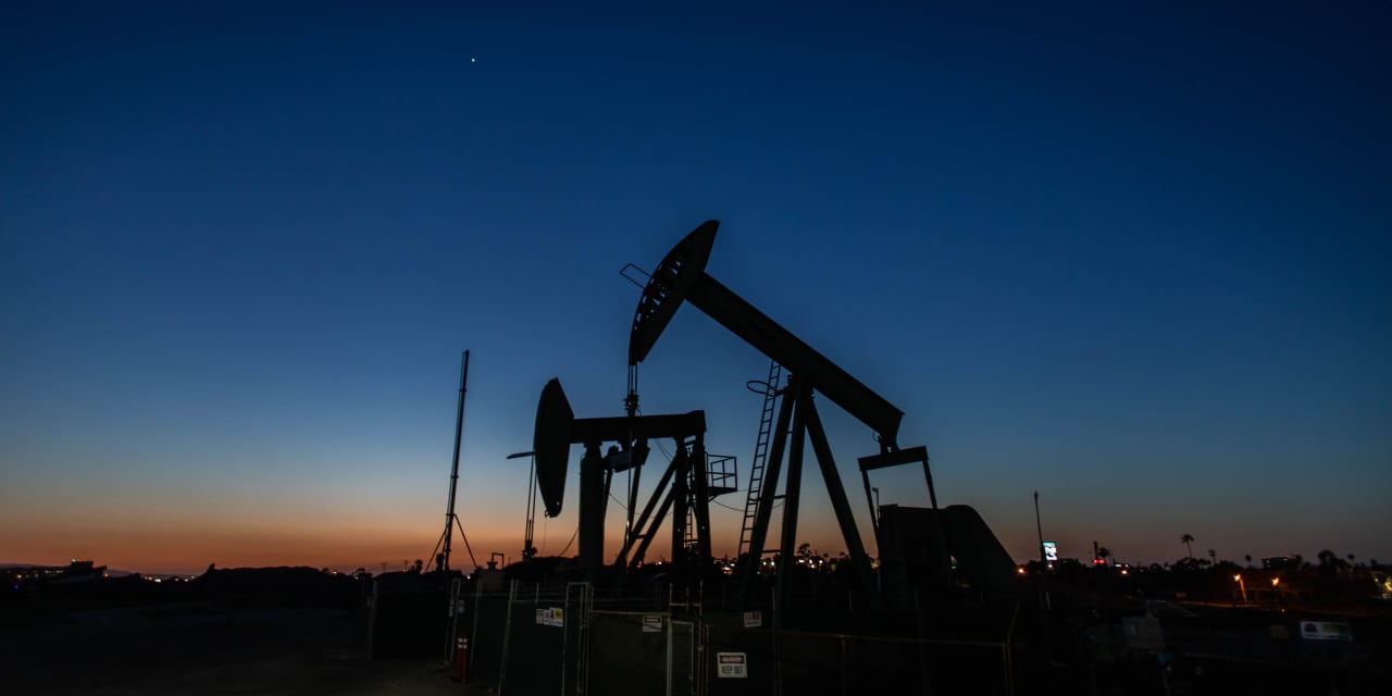 marketwatch.com - Myra P. Saefong - Why the USO oil ETF is a better buy than crude futures as the Iran war rages