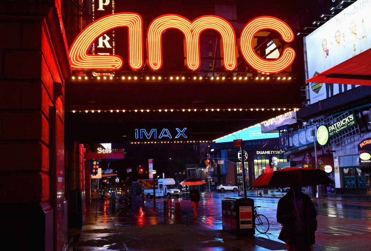 AMC reports better-than-expected Q3 results amid improving box office