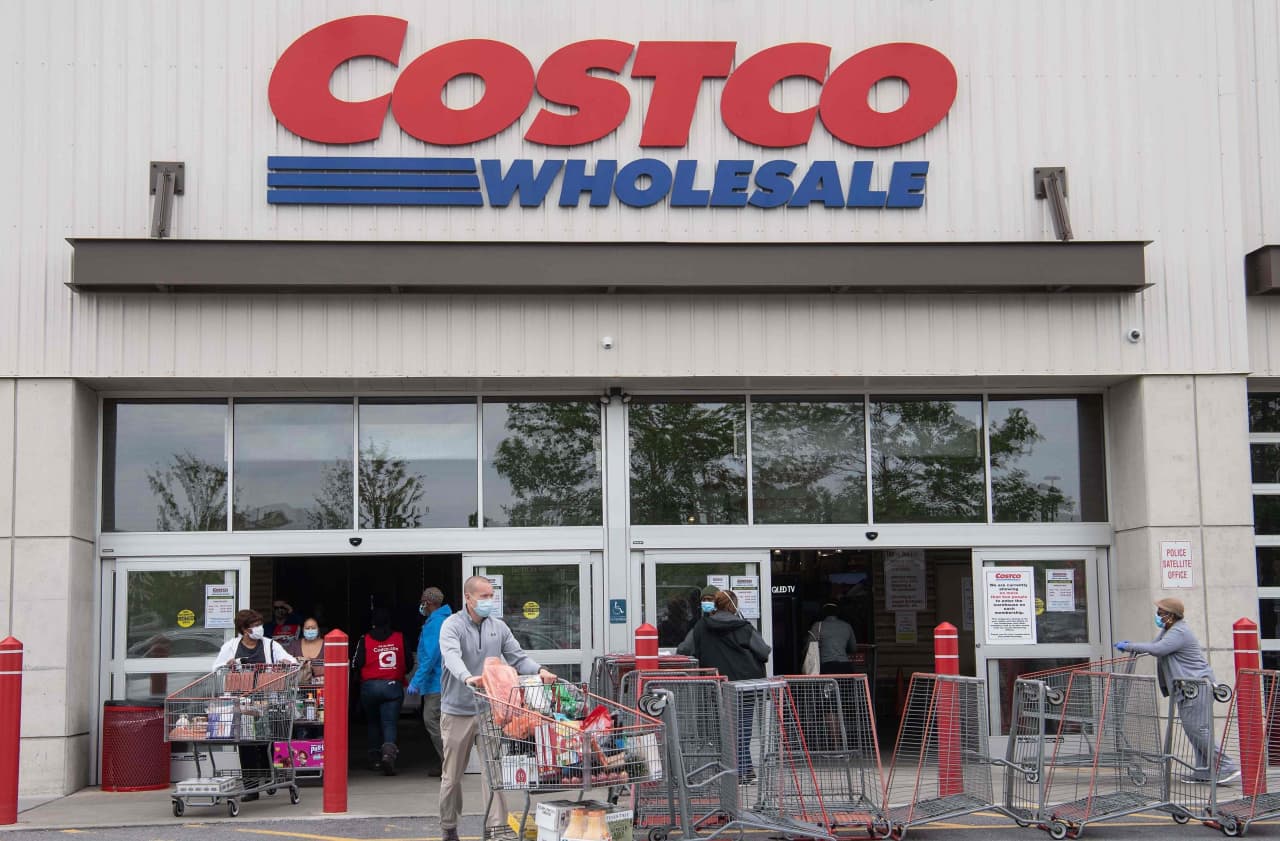 Costco Well Positioned For 2024 Boosted By Gold Bars And Traffic   Im 304523