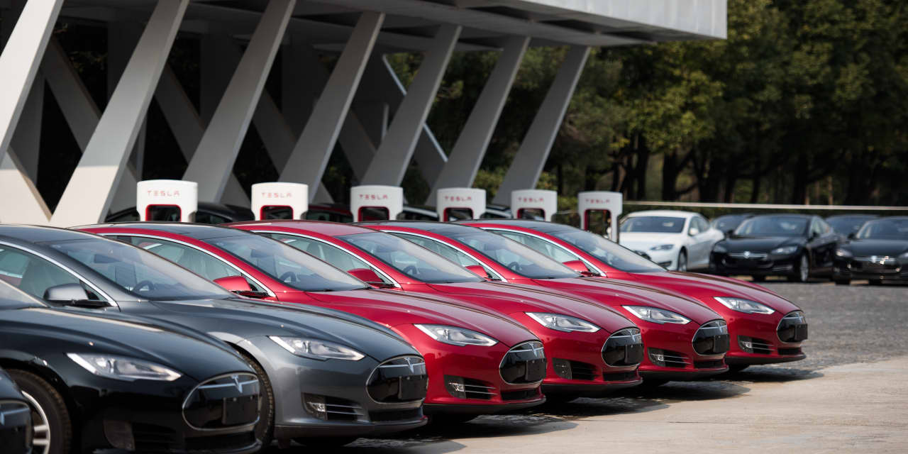Strong Tesla sales are a 'drop the mic' moment, analyst says